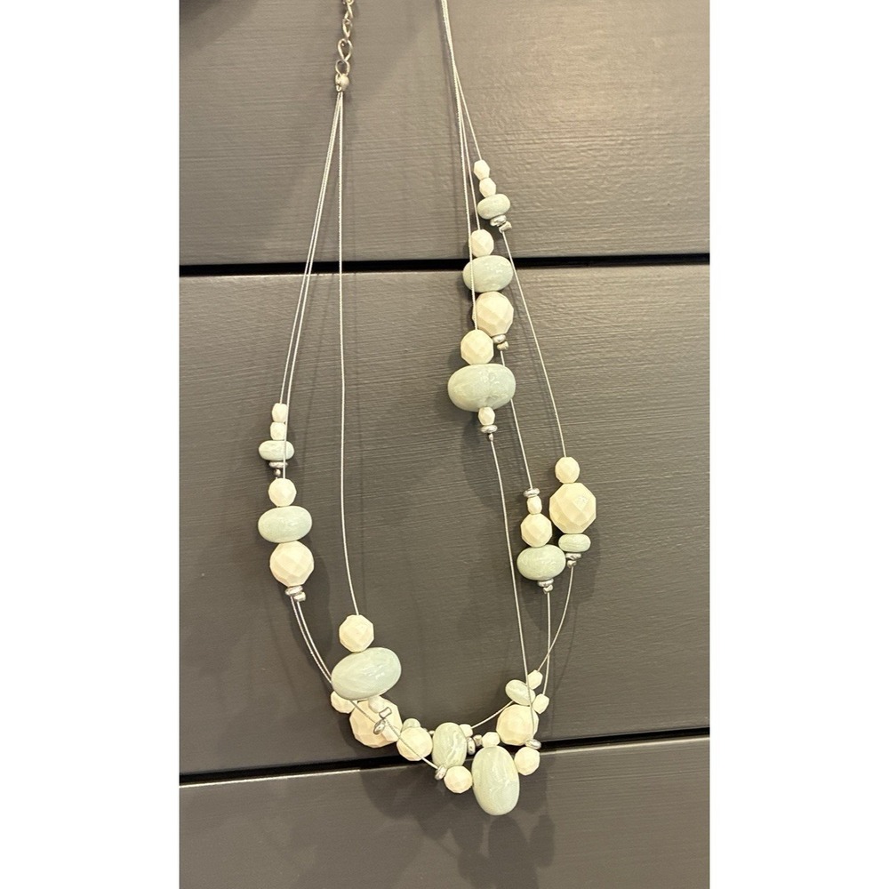 Beautiful Blue & White Multi Strand Beaded Necklace & Earring Set Coastal Boho - Picture 6 of 12